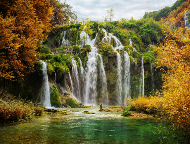 Fotomurales cascadas montañas